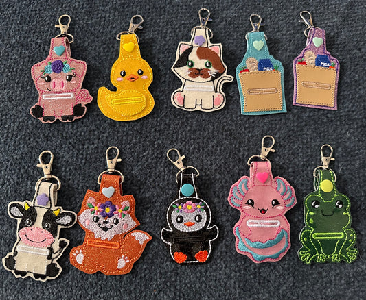 Shaped Grocery Cart Quarter Keeper Keychain