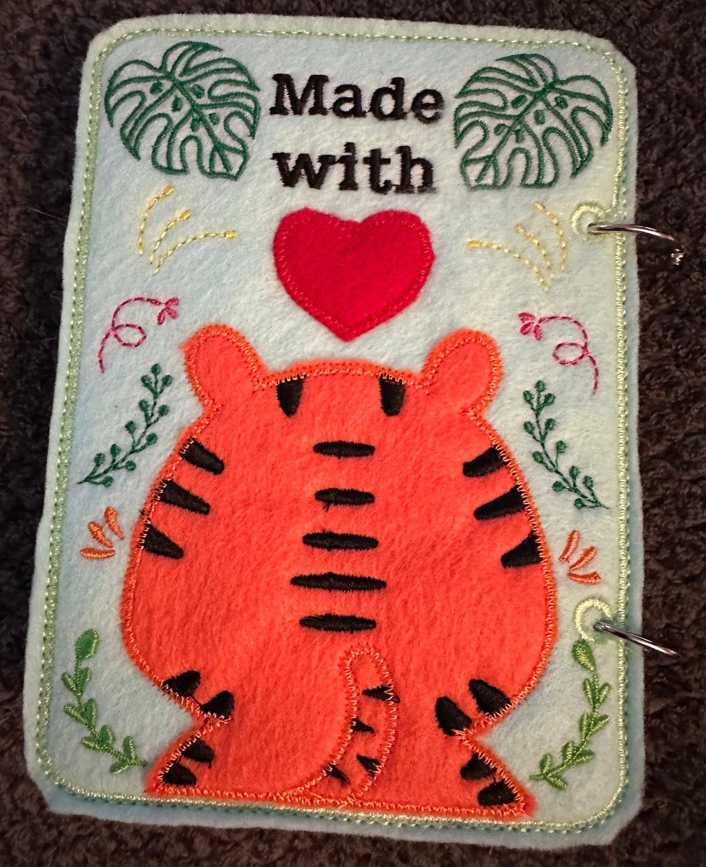 Jungle Animal Toddler Quiet Book - Busy Book - Zoo Animal Activity Book - Gift for Toddler - Animal Finger Puppets - Educational Quiet Book