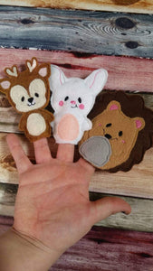 Forest animal - finger puppet - woodland animal - puppet show- quiet toy - party favor - animal - children -educational - pretend play