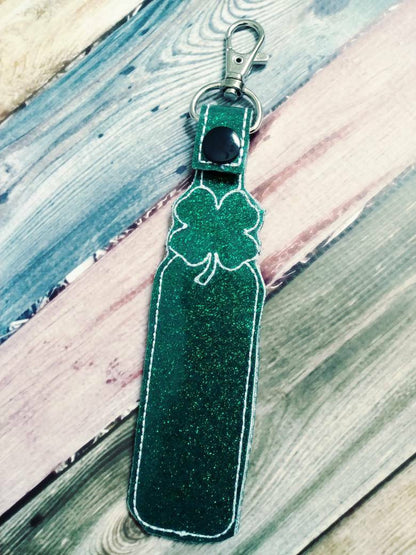 Shamrock - lip balm holder - party favor - St Patrick's Day - four leaf clover - luck - lucky - flash drive holder -  birthday party - tween
