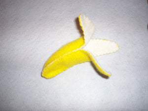 Felt Food Banana - removable Peel - pretend food - photography prop - play kitchen - pretend play - Learning toy - Educational - interactive