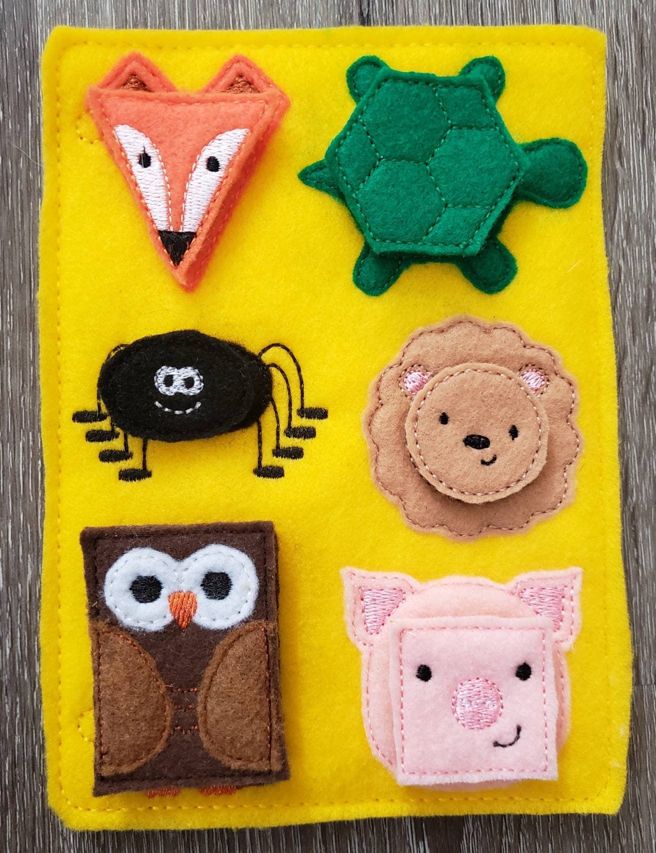 Animal Shapes Quiet Book Page - gift for kids - build your own book - Montessori- sensory book - busy book - activity book