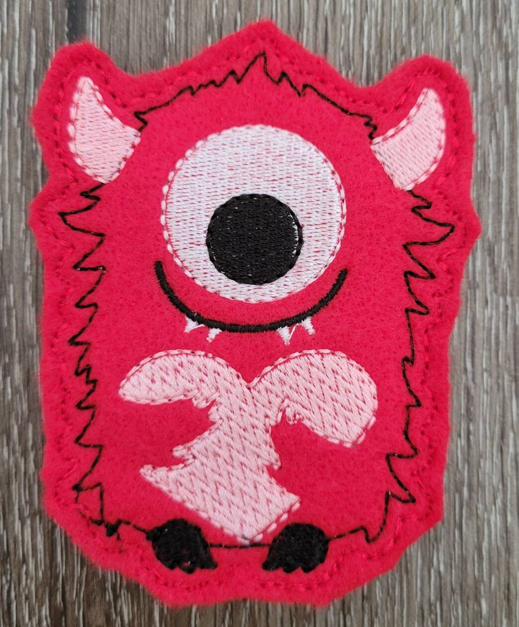 Valentines day gift for kids - lollipop holder- class party favor - monster - Treat - sucker holder - embroidered felt