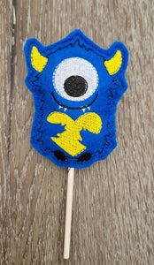 Valentines day gift for kids - lollipop holder- class party favor - monster - Treat - sucker holder - embroidered felt